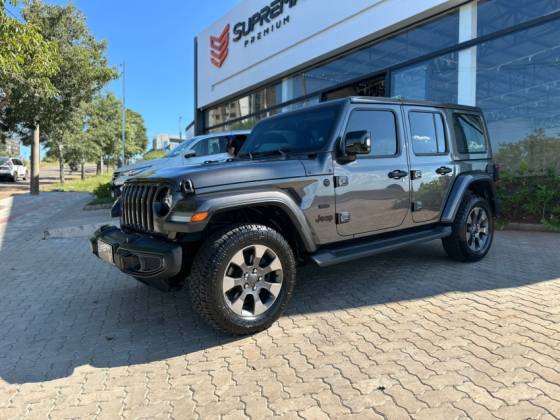 JEEP WRANGLER 2.0 TURBO GASOLINA SAHARA 4P 4X4 AT8
